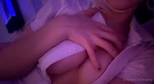 Skirby Porn Videos - Porn Yat