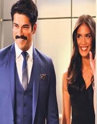 Burak Ozcivit Eski Askiyla Kamera Karsisina Gecti