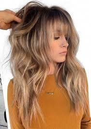 Entdecken sie in unseren bildergalerien modische frisuren, wie schöne hochsteckfrisuren, tolle flechtfrisuren, romantische hochzeitsfrisuren, schicke kurzhaarfrisuren. We Have Collected A Lot Of Best Styles Of Long Balayage Hair Styles And Haircuts With Bangs For Ladies To Wear In Balayage Frisur Haarschnitt Ideen Haarschnitt