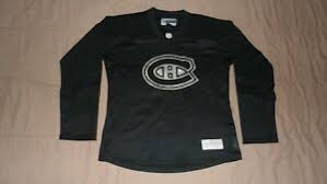Il est en très bonne condition. Montreal Canadiens Black Reebok Womens Large Nhl Hockey Jersey Ebay