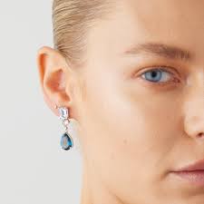 Jan Logan Earings 2025
