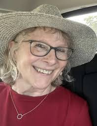 Lucinda Garcia's Instagram, Twitter & Facebook