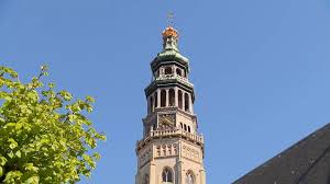 Meer dan 800 kerken luidden klokken voor de Babayants in Kampen