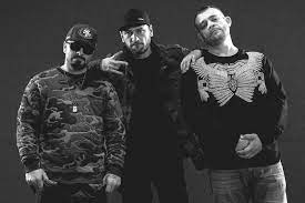 Tata vlad) (audioclip) de la b.u.g. B U G Mafia Bani Bani Bani Ètiri Un Site De Muzica