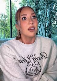 Jaclyn Summers's Instagram, Twitter & Facebook