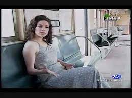 On christmas, they chase a mugger into a subway tunnel. 1995 Jennifer Lopez Money Train Success Youtube
