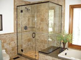 I bagni in muratura rustici, sono unici e inimitabili, soprattutto in caso in cui preferiate delle ceramiche che, nonostante siano della stessa gamma cromatica, possano creare un ambiente originale. Doccia In Muratura Per Bagno Di Design E Bagno Rustico Tutto Rubinetti