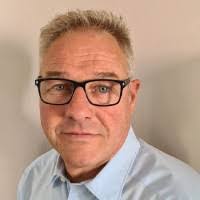 Daniel Bree's Instagram, Twitter & Facebook