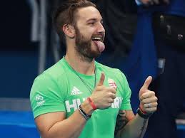 Subscribe to our thexvid channel www.universalsports.com 2015, kazan, russia, 26th fina world championship, katinka hosszu. Katinka Hosszu Shane Tusup Olympic Champion Splits From Coach Husband