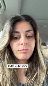 Lets all go to Gullah Gullah Island! I need that hoodie!  @gullahgullahtheportal @simeondaise #gullahgullahisland  #gullahgullahislandportal #simeondaise #nostalgia #childhoodnostalgia