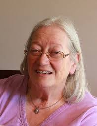 Amelia Adler's Instagram, Twitter & Facebook