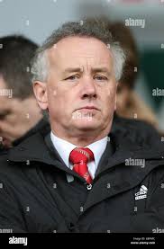 Football league chief executive hi-res stock photography and images