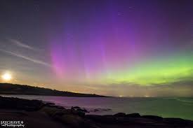 Geomagnetic Storm Strikes Awesome Auroras Earthsky Org Today Images Geomagnetic Storm Northern Lights