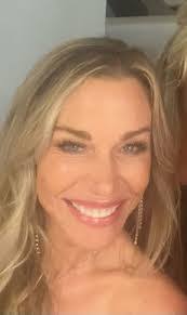 Jackie Nolan's Instagram, Twitter & Facebook