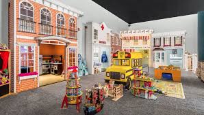 Hudson S House Of Play Located Along The Hudson River Offers A Wildly Colorful Space That S Simply Jam Packed Hudson Homes Kids Play Places Kids Indoor Play