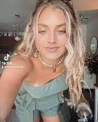 Brooke Arbaugh's Instagram, Twitter & Facebook