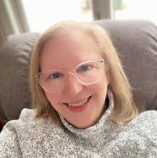 Dullard needs advise 💇‍♀️ My hair was always fine and hard to style. After  two pregnancies, being a mid 40 mom in peri-menopause, I don't have  patience anymore for the daily fight