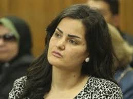 تحاول النجمة المثيرة للجدل سما المصري العودة للأضواء باستعمال كل الطرق المسموحة وغير المسموحة وهذا من خلال نشر العديد من الصوروالفيديوهات المثيرة. ØµÙ…Øª ÙˆØ°Ù‡ÙˆÙ„ Ø³Ù…Ø§ Ø§Ù„Ù…ØµØ±ÙŠ Ø¨Ø¯ÙˆÙ† ØªØ¹Ù„ÙŠÙ‚ Ø¨Ø¹Ø¯ Ø­Ø¨Ø³Ù‡Ø§ Ø³Ù†ØªÙŠÙ† Ø¨Ù‚Ø¶ÙŠØ© Ù…ØµØ±Ø§ÙˆÙ‰