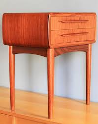 Founded on four splayed legs, this piece is crafted from solid sheesham wood in a natural finish that highlights its knots and grains. Reserved For Sam Danish Modern Nightstand Bedside Table Etsy Komod