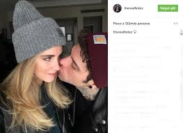 Find your new favorites today. Fedez Ferragni E Social Il Primo Bacio Ufficiale La Repubblica