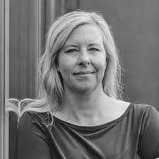 Mission Female: Frauen. Macht. Karriere. : Frederike Probert: Amazon.de:  Bücher