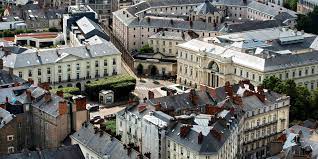 La terre tremble en ce moment dans le centre ouest de la france. La Terre A Tremble Ce Matin Dans Le Grand Ouest Le Point