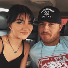 What horse is suitable for a beginner daughter to learn