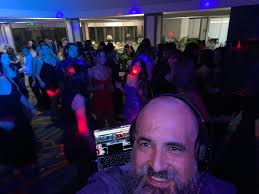 Must have DJ servicing Miami, Orlando and Tampa (@dj_hurricane_rey) ·  Instagram 照片和视频