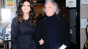 Lei, ballerina e modella, aveva incontrato per la prima volta l'ex. Karin Trentini Chi E La Moglie Di Riccardo Fogli Eta Puglia24news It