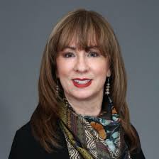 Arlene Mayfield's Instagram, Twitter & Facebook