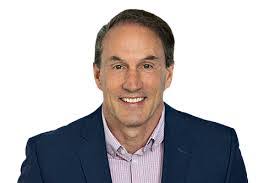 Brett Thorne's Instagram, Twitter & Facebook