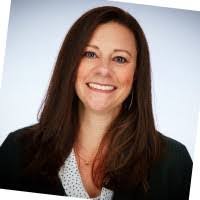 Lindsey Hooten's Instagram, Twitter & Facebook