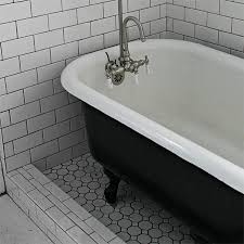 Bathtubs are as much a personal place of retreat from the world as they are the spot in our homes where we get clean. Home Dzine Bathrooms Paint A Claw Foot Bathtub