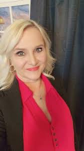 Dawn Humphrey's Instagram, Twitter & Facebook