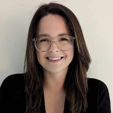 Mary Ritchie's Instagram, Twitter & Facebook