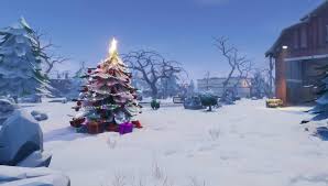 The monster inside of the iceberg in fortnite has plans of escaping and it will leave some destruction in its wake. First Look At Fortnite Chapter 2 S Full Snow Map Leaked Fortnite Intel