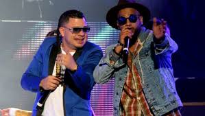 Gracias @sanbenito por la invitación a ser parte de este himno mundial gracias noah. Concierto En Linea Del Duo Jowell Y Randy Abril 2020 Guatemala Com