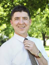 Q&A with Alumnus Mark Samples