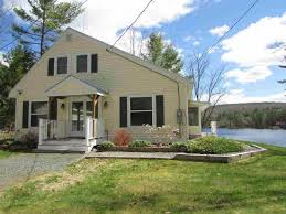 20 Beard Ln Grafton Nh 03240 Mls 4489690 Zillow Grafton Real Estate Zillow