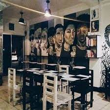 Thinking to dine outside with family, the best choice is only black & white organic cafe, restaurant & bar. Black And White Cafe Iloilo Iloilo City Restaurant Bewertungen Telefonnummer Fotos Tripadvisor