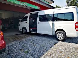 Minyak compressor /tambah atau tukar baru minyak bergantung jadual servis kereta anda Bila Jalan Sejuk Bila Berhenti Sejuk Apa Masalah Aircond Van Ni Ms Auto Aircond Servis