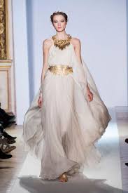 Vestidos de novia por zahavit tshuba colección 2016. Vestidos De Novia Color Oro Innovias