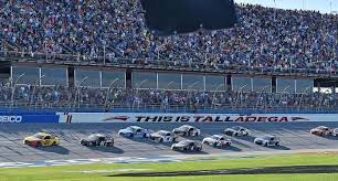 The headline fact was tv figures are on a steep decline. Fox S Nascar Viewership Dropped 19 Percent From 2017