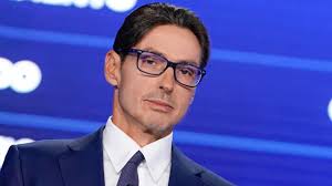 Pier Silvio Berlusconi: "A Natale sarò con mia madre, è stata in ospedale. Saremo tutti insieme". Poi parla del futuro di Mediaset