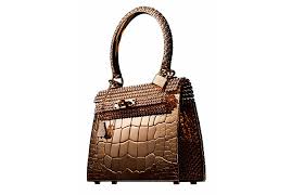 Most of the famous celebrity used coco chanel branded expensive bags in the oscar and film premiers. 24 Most Expensive Handbags In The World 2019