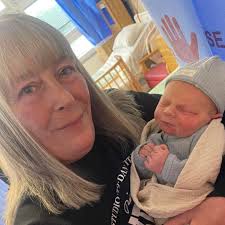 Congratulations to Chloe and Thomas who recently were engaged at the estate  in the Spa Pavilion. They do look happy in love! Did you know that we offer  proposal packages? See all