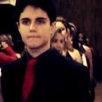 10+ perfis com “Tony De Freitas”