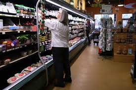 How to store your groceries ? Coronavirus In Kentucky Grocery Stores Set Aside Hours For Seniors