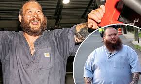 Rapper and tv host action bronson made some major life changes over the last few months. Action Bronson Reveals How He Lost 127 Pounds During Quarantine You Keep Your Eye On The Prize Daily Mail Online