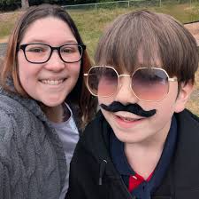 Jason Momoa flexes his ax-throwing muscles for charity